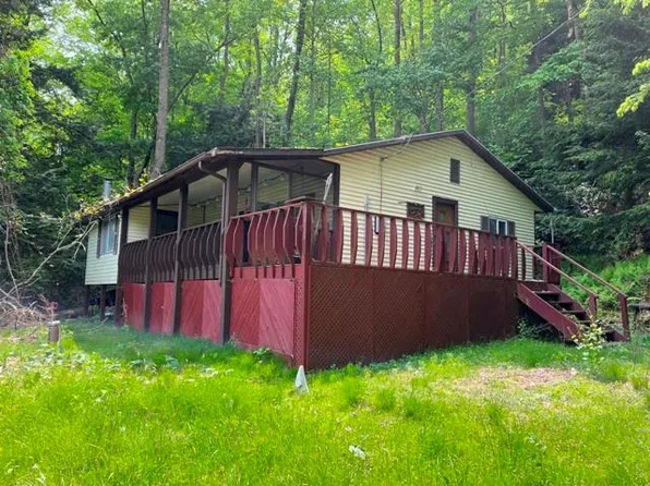 334 Marsh Marigold Rd, Kennerdell, PA 16374