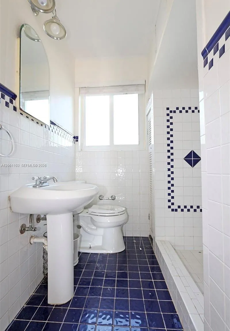 3 bed, 1299 sqft, $2,800 — Photo 4