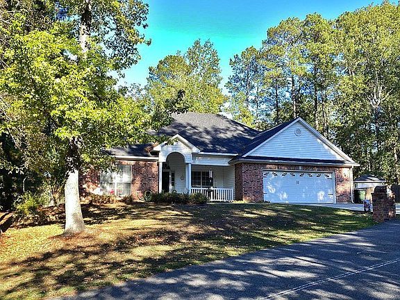 2nd image of 105 Oak Creek Dr