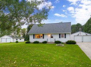 6912 Moenning Rd, Sheboygan, WI 53081