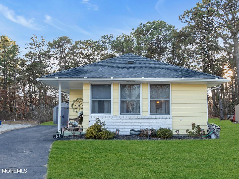 1st image of 2245 Hovsons Boulevard