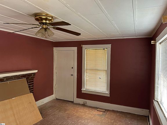 4th image of 413 Duckett St