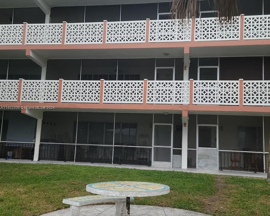 1st image of 1430 NE 170th St APT 221