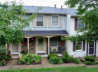 218 Shadowlawn Cir, Pittsburgh, PA 15236