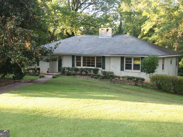 302 Lane Cir, Lagrange, GA 30240