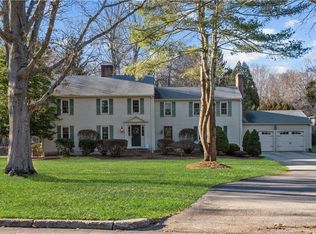 63 Cindyann Dr, East Greenwich, RI 02818