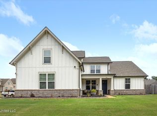 458 Vicksburg Cv, Hernando, MS 38632