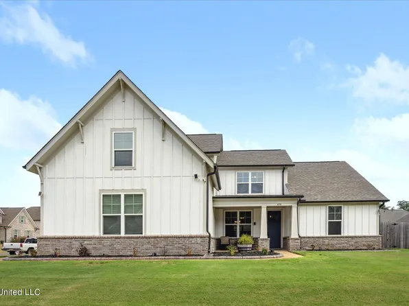 458 Vicksburg Cv, Hernando, MS 38632