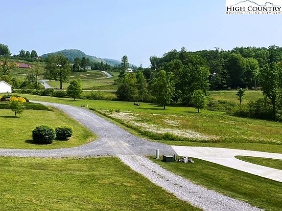 5th image of 188 Heaven Drive