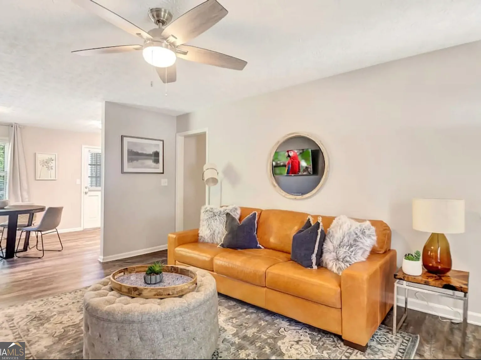 3 bed, 2.0 bath, 1200 sqft, $3,900 — Photo 4
