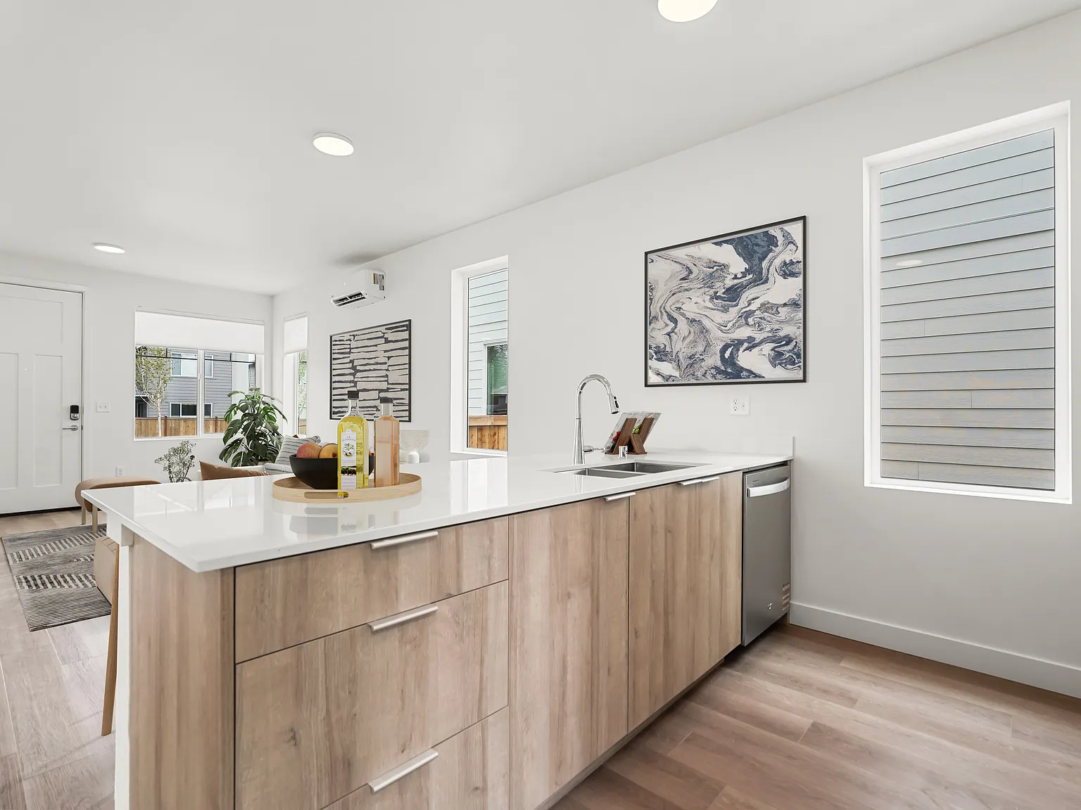 Residences at McCormick Village — Photo 4