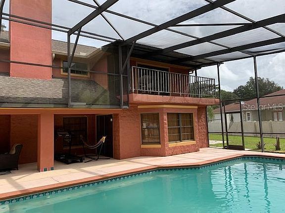 3rd image of 4988 Lake Cecile Dr