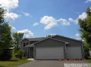 4876 Stoneridge Dr, Monticello, MN 55362