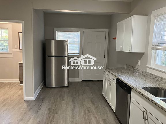 4th image of 122 Highland Dr
