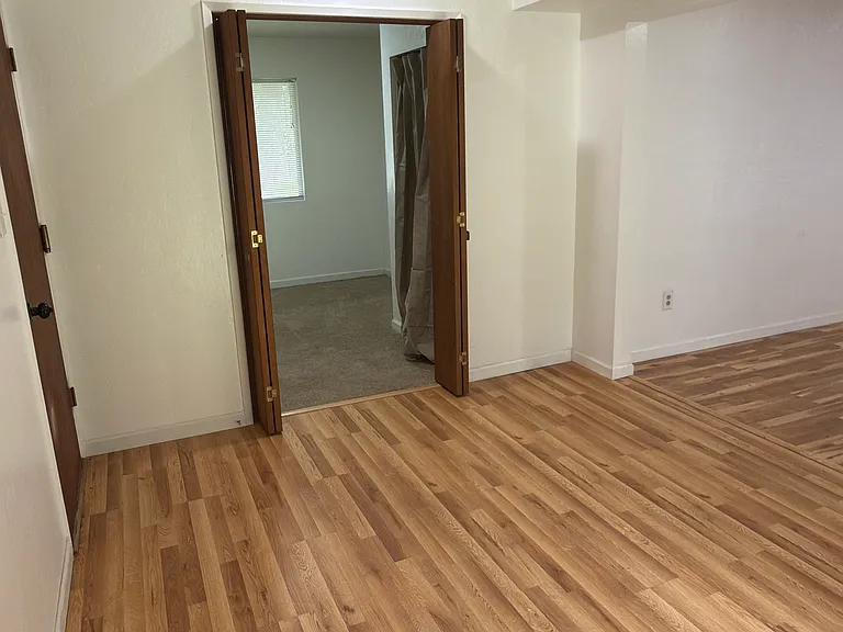 22156 Feather River Dr #B — Photo 19