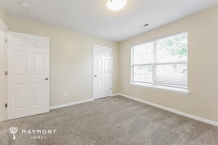 318 Cool Embers Ln — Photo 8
