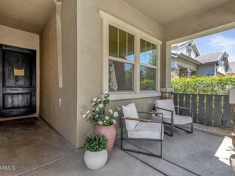 3516 E Pinto Dr — Photo 2