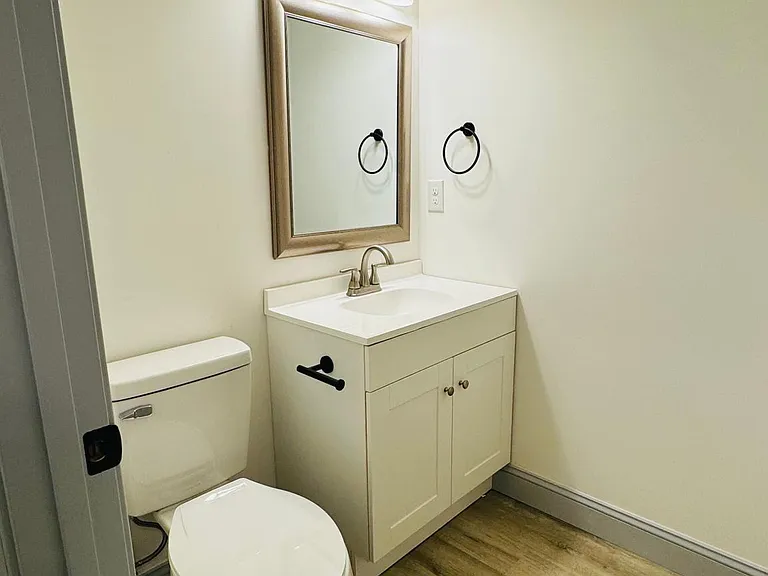 275 Pepperhill Dr — Photo 8