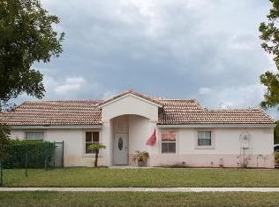 20804 NW 20th St, Pembroke Pines, FL 33029