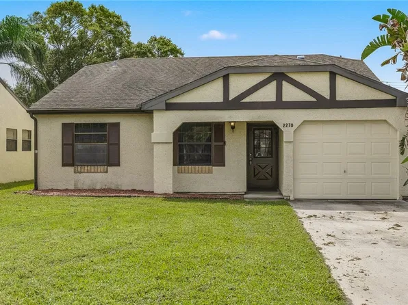 2270 SE Brekenridge Cir, Port Saint Lucie, FL 34952