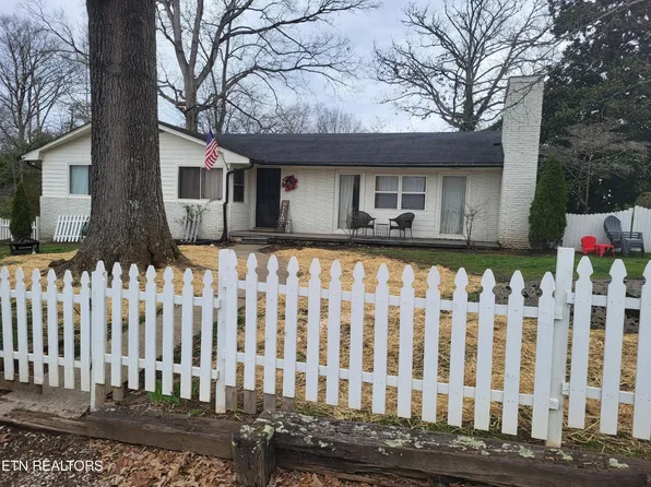 231 W Ford Valley Rd, Knoxville, TN 37920