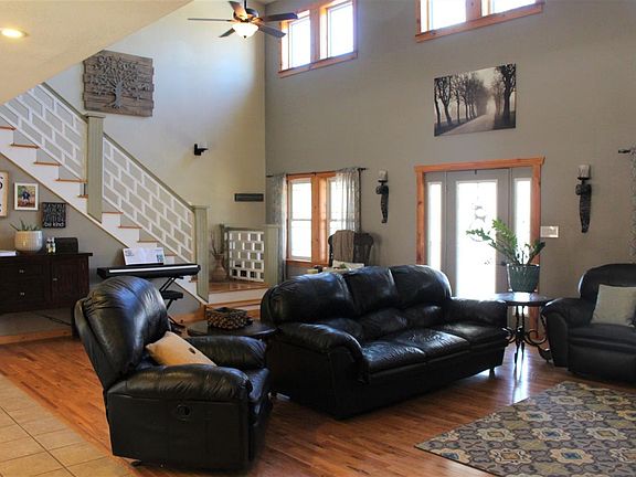 5th image of 1428 Township Road 97