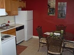 4204 Drambuie Ln APT D, Saint Louis, MO 63129