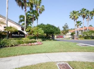 3055 Pointeview Dr, Tampa, FL 33611