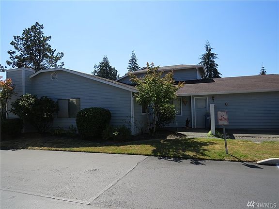2nd image of 11055 SE 250th Ct #A13