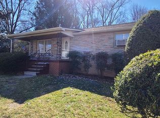 114 Hills Ave, Johnson City, TN 37601