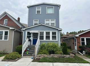 1318 Circle Ave APT 2, Forest Park, IL 60130