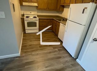 16 Old Colony Ln #9D, Arlington, MA 02476