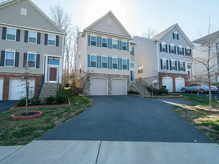 3413 Eagle Ridge Dr — Photo 24
