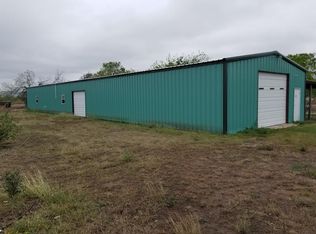 177 County Road 322, Beeville, TX 78102
