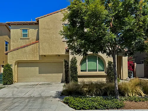 4872 S Rosemary Way Photo 1