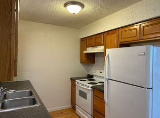 1029 Aurora Dr #5, Fairbanks, AK 99709