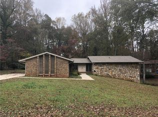 2050 Gherry Dr, Austell, GA 30106