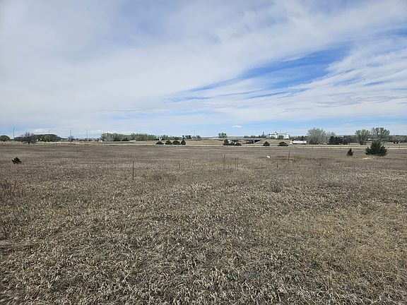 3rd image of 10 County Road 12