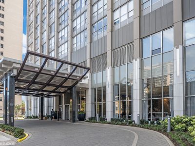 655 W Irving Park Rd APT 3707, Chicago, IL, 60613