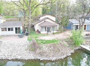 40246 Ryans Bay Rd, Zumbro Falls, MN 55991