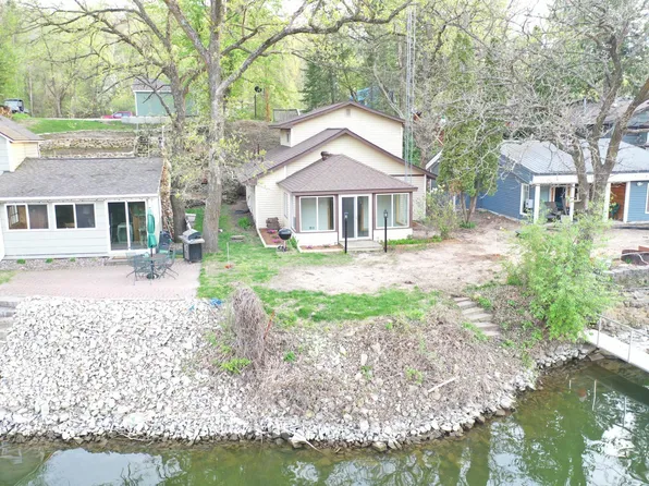 40246 Ryans Bay Rd, Zumbro Falls, MN 55991