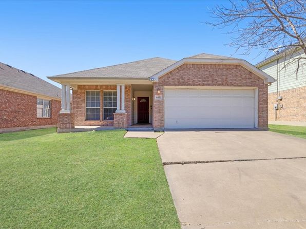 8420 Silverbell Ln, Fort Worth, TX 76140