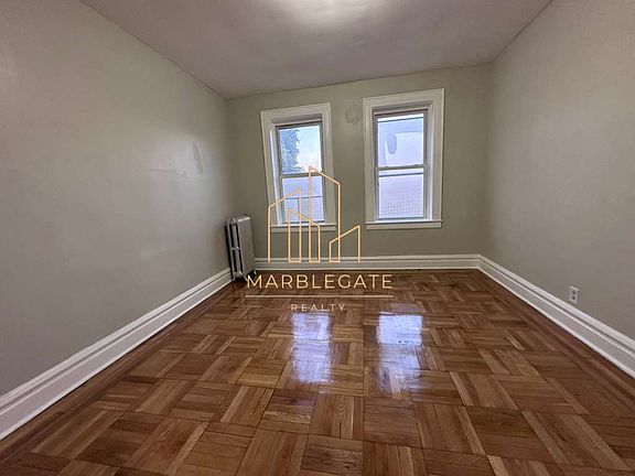 3rd image of 196 Roseville Ave #31C