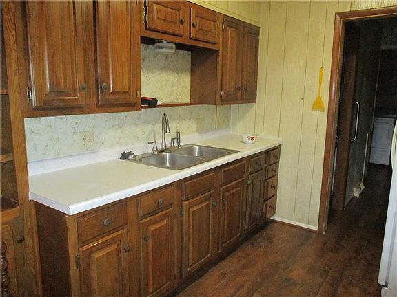 5th image of 343-345 SW 2nd Ave