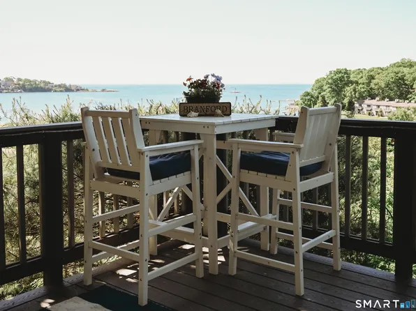 23 Harbour Village #A, Branford, CT 06405
