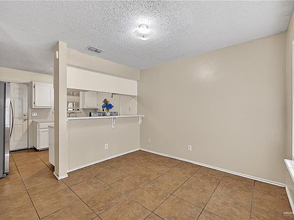 5th image of 3120 Highland Park Ave