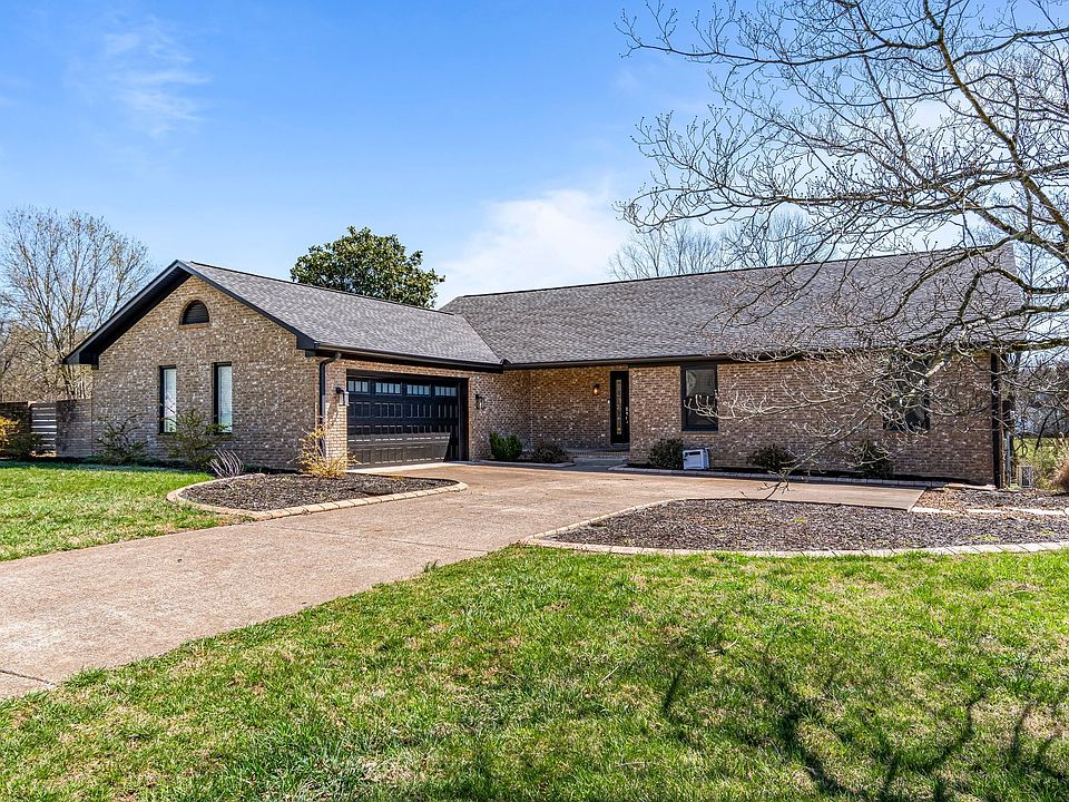 1106 Roseland Dr, Columbia, TN 38401 | MLS #3242407 | Zillow