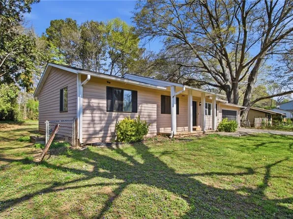4289 Rex Rd, Rex, GA 30273