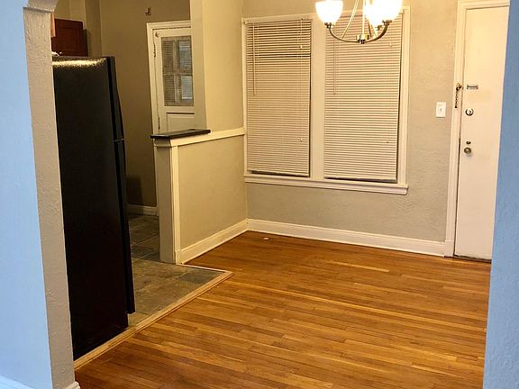 5th image of 2950 S Moreland Blvd APT 10