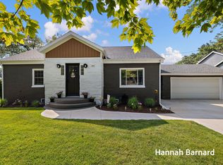 304 Dewitt Ln, Spring Lake, MI 49456